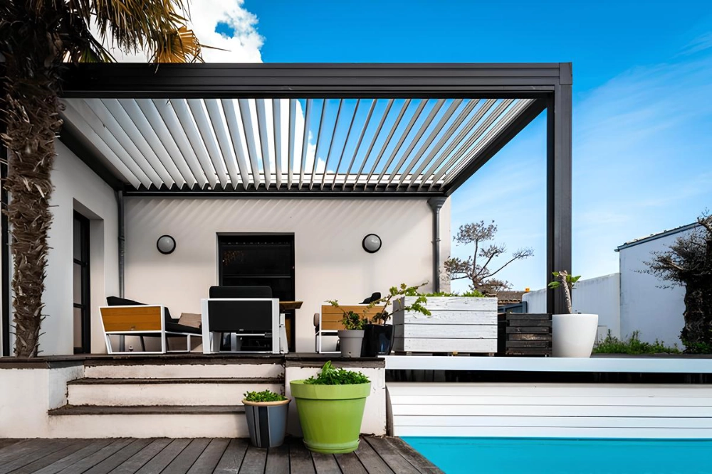 Louvered Pergola