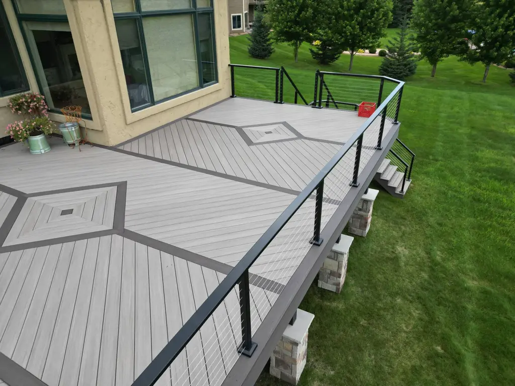 design-composite-gray-deck-with-cable-railings-on-the-mocha-house-with-big-windows-in-twin-cities-mn